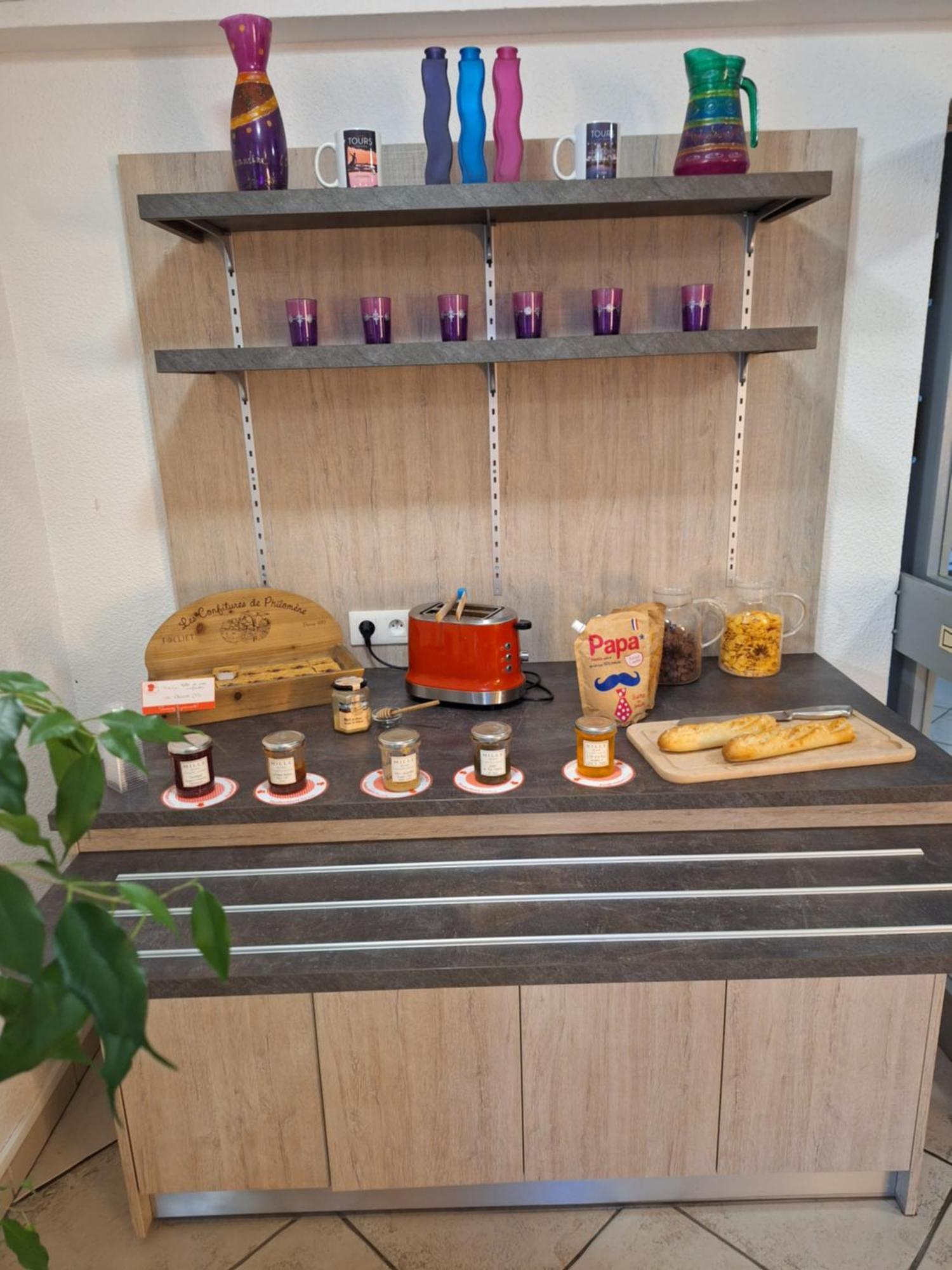 北图尔布里特酒店 外观 照片